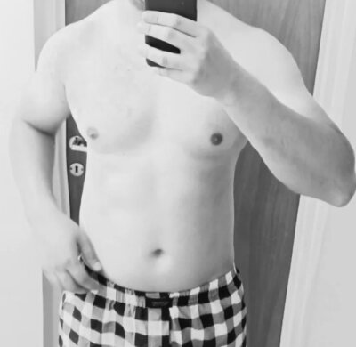 JonatanBail 🏃 live naked chat
