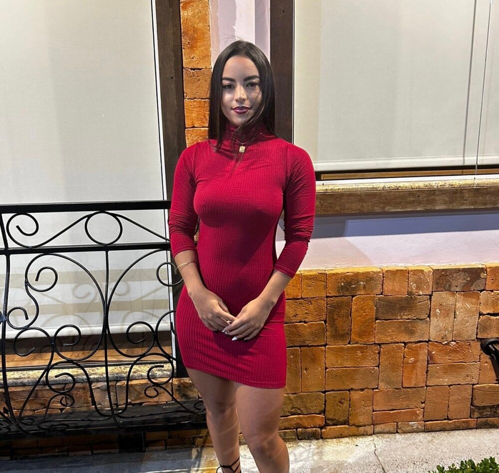larasanshes profile