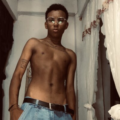iam_colt from stripchat
