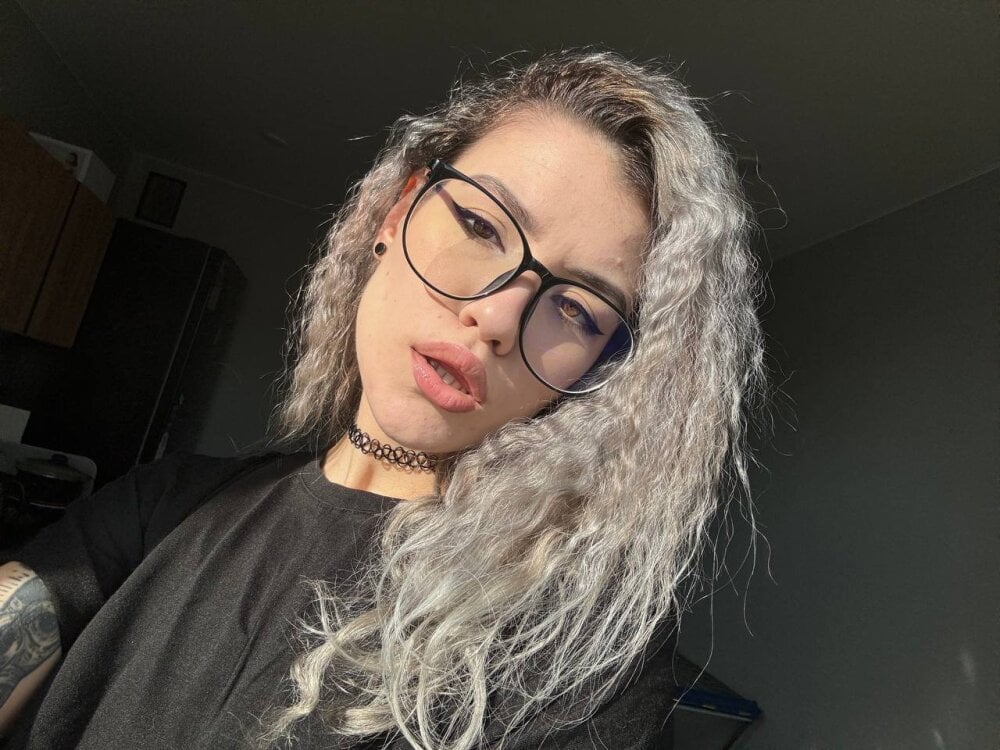 olivia_curie profile
