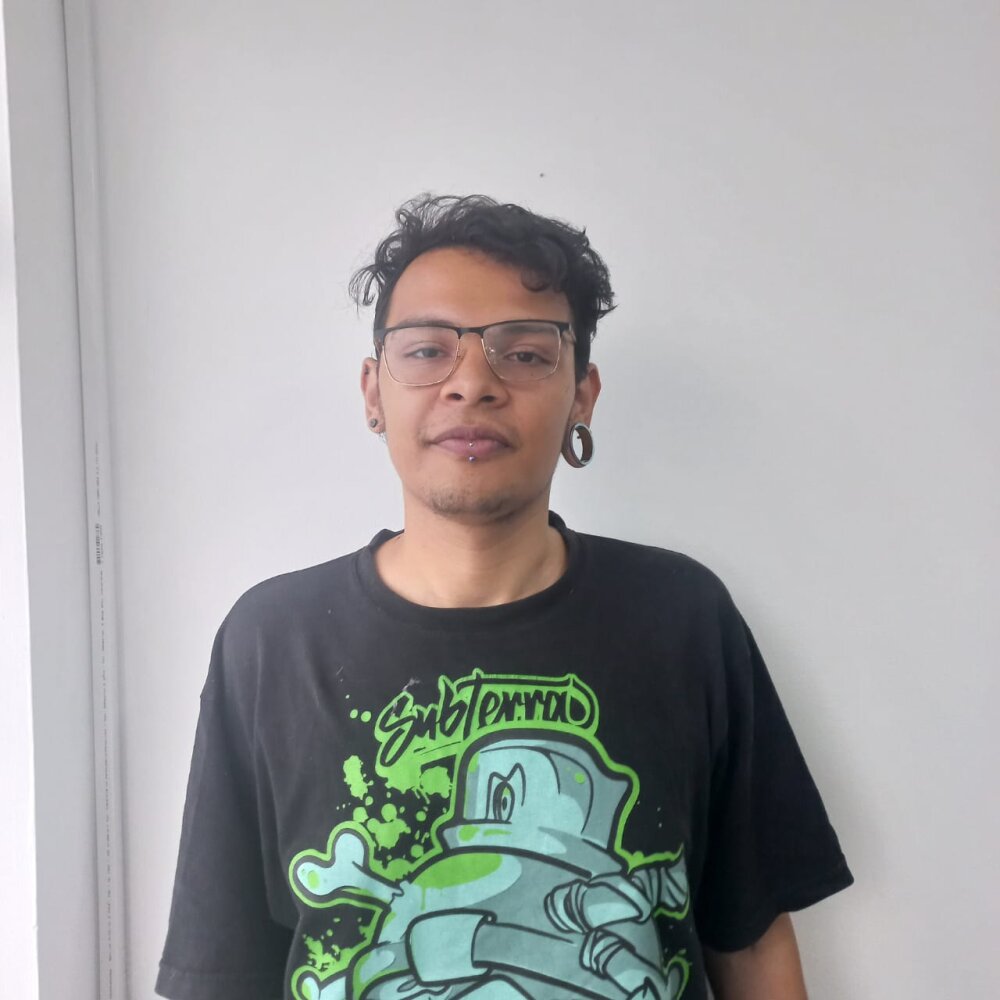 Hornyrabbits_'s Offline XXX Chat