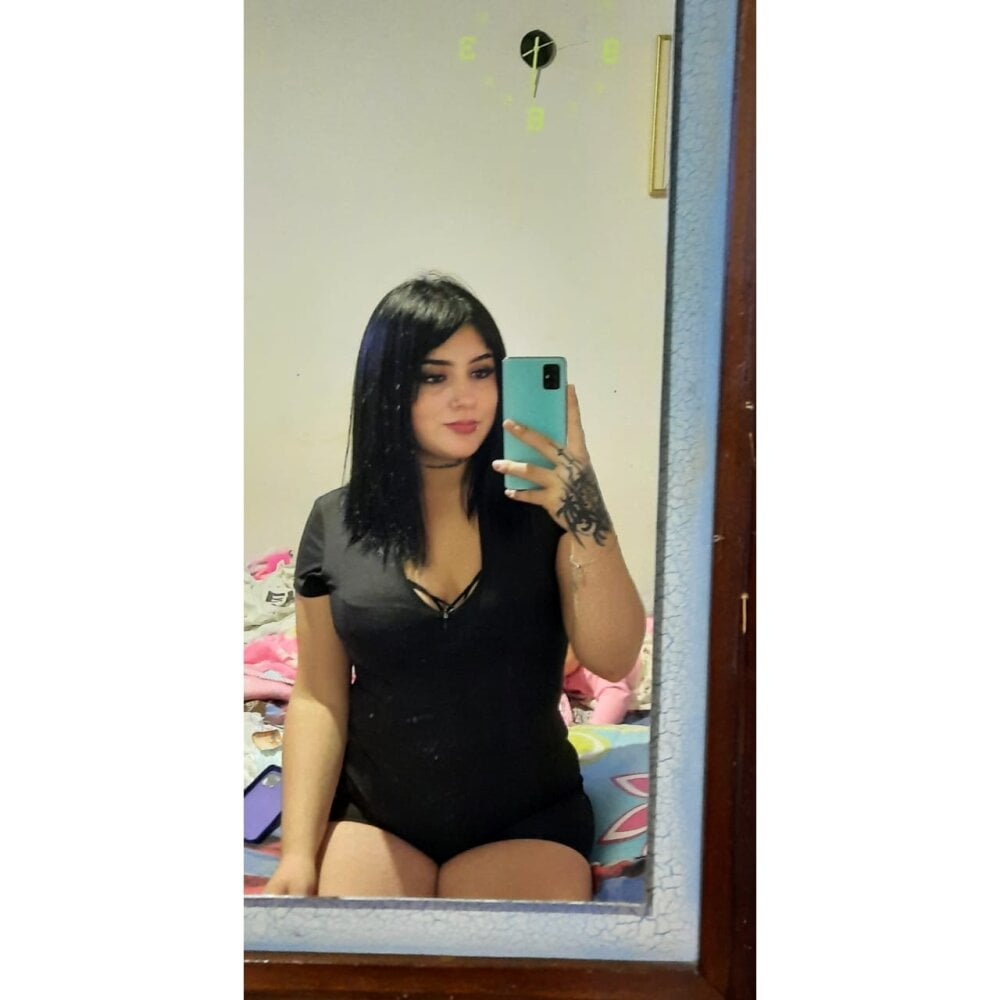 Amber_witch