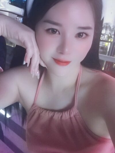 Barbara-xiaoli 🤸 live online chat