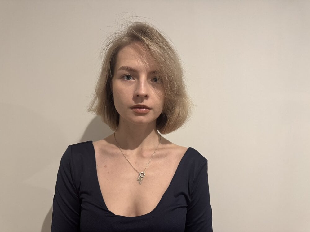 stripchat baileybernos webcam profile pic via webcam-sexe.net