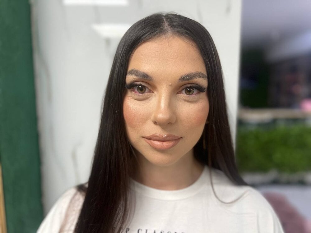 EllyLynn profile
