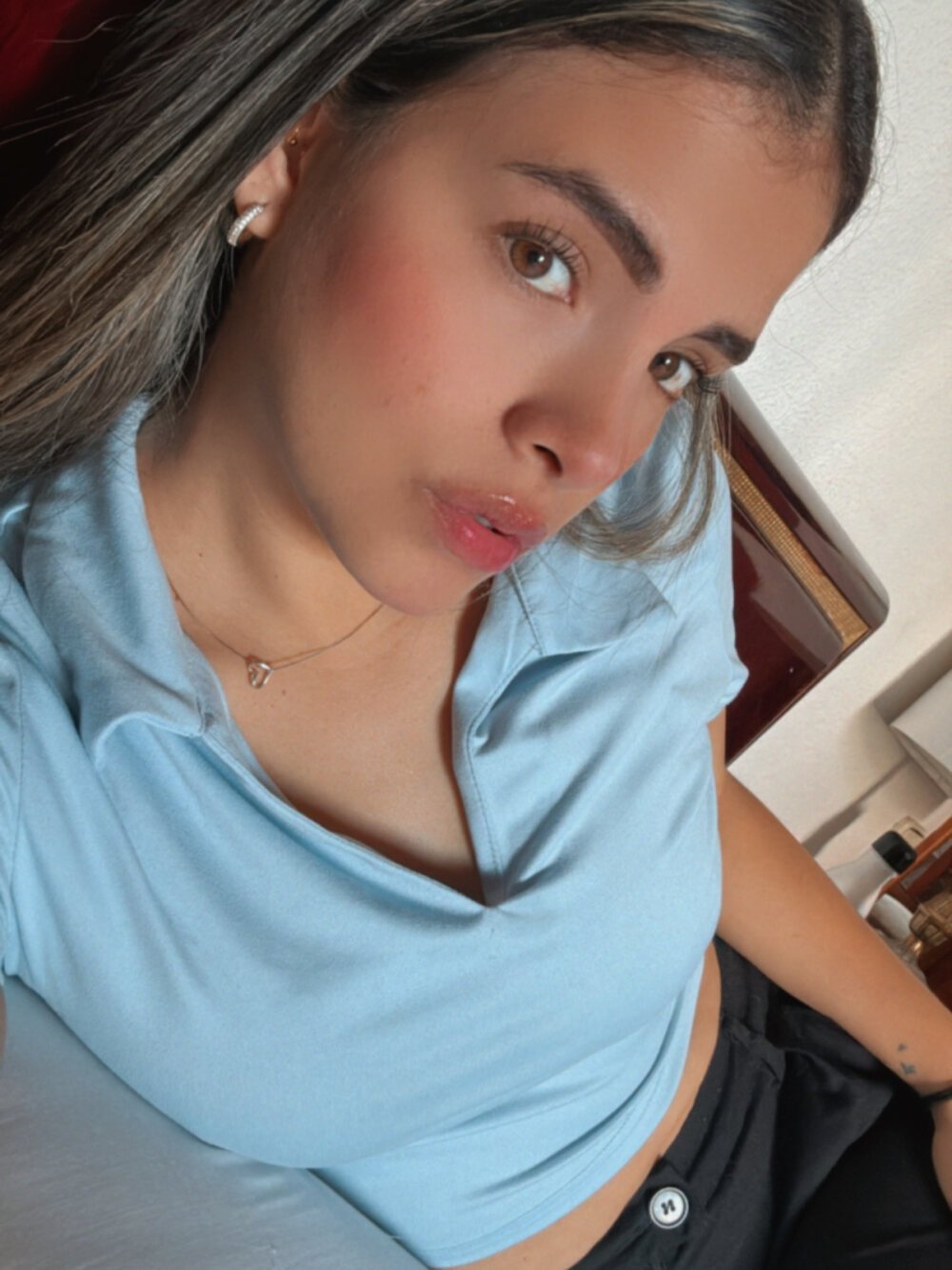 xscarletxxx from stripchat