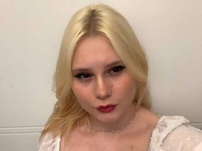 CindyRowe - Stripchat Girl 