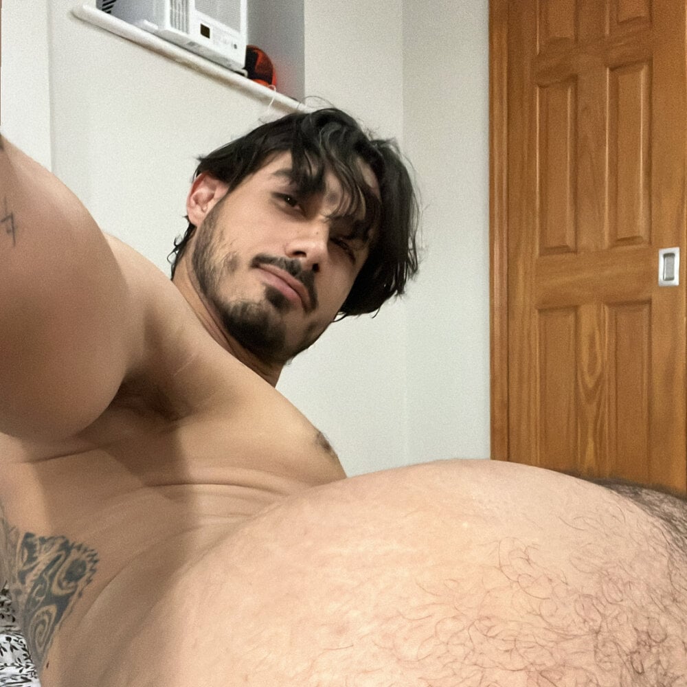 santifisting's Offline XXX Chat