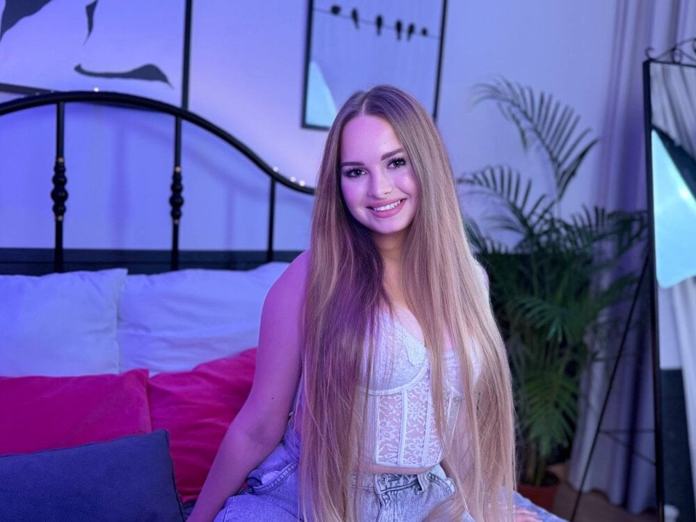 elivecams.com aurorakuper livesex profile in curvy cams