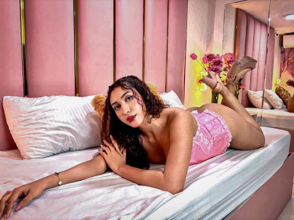 iluvcams.com aishaanderson livesex profile in latin cams