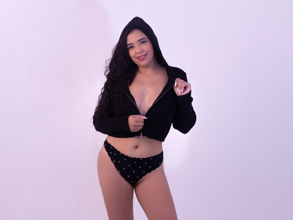 camila-cortezz profile