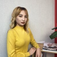 BrandyJamess' Offline Chat Room