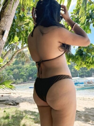 Riya_7860