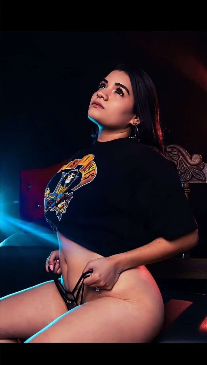Zoe_Martinii