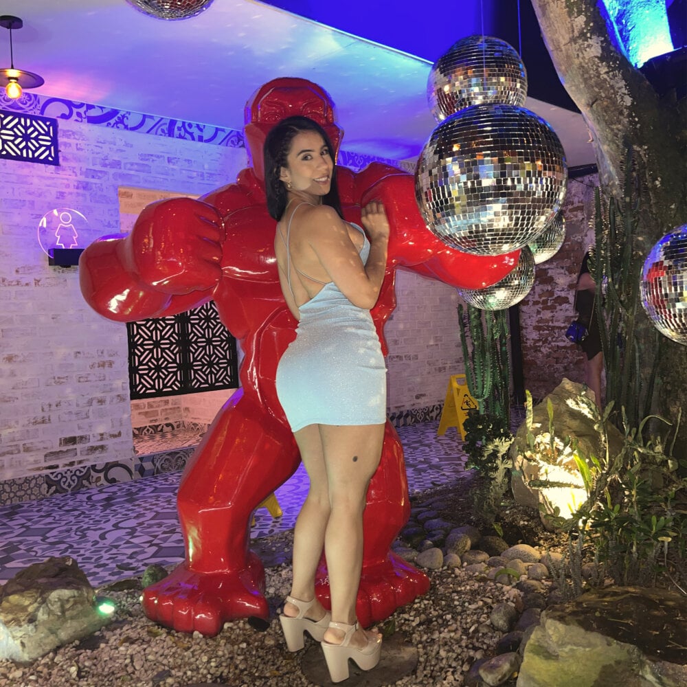 stacyswift live cam model at StripChat