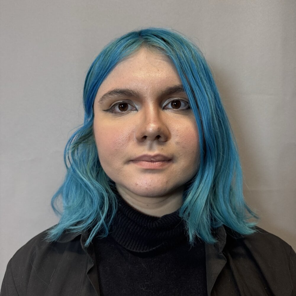 AfraEsser profile