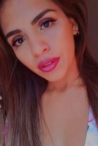 Piel_morena's Offline Chat Room