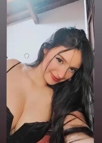 KIM_78SWEET's Offline Chat Room