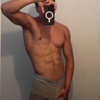 MisterMistery009's webcam live show