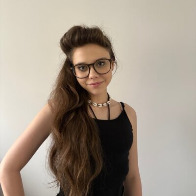 AmazingLilly Live Cam on StripChat and RICams