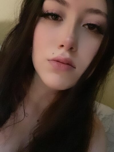 LovelySophie3 Avatar