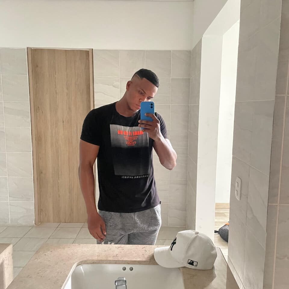 Cain_Grey's Offline XXX Chat