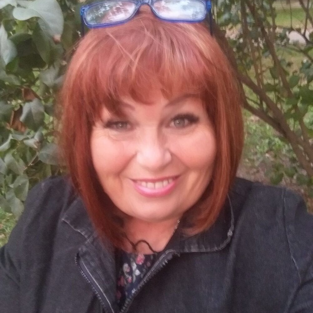 sexlivecamsites.com milaniya606 livesex profile in white cams