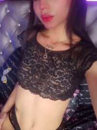 YUKIODAVIS's webcam live show