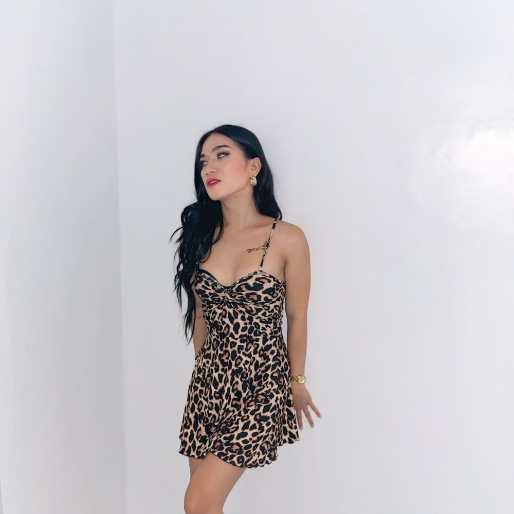 maxxie_hunter's Offline XXX Chat