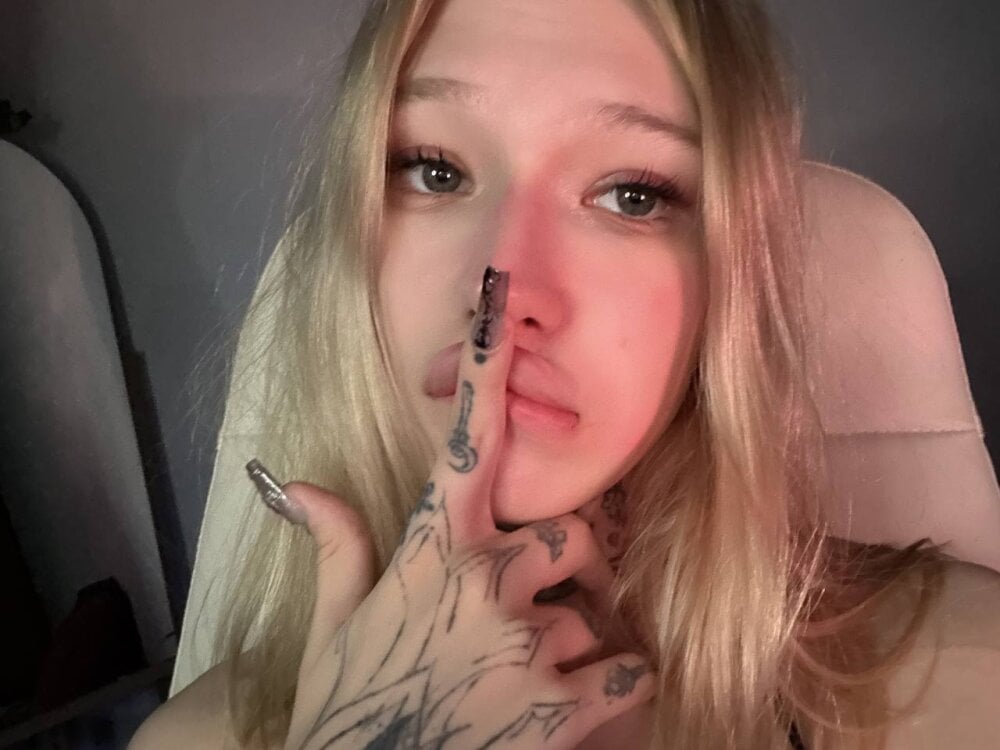 kouroyun's Offline XXX Chat