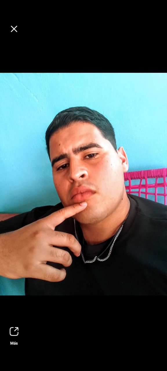 Latino_gordito2000