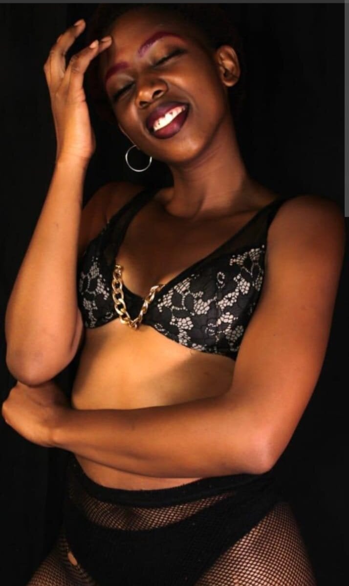 livesex.fan ninjainia888 livesex profile in you-are-in-heaven-honey cams