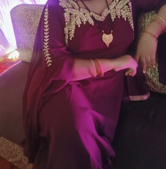 Meenu_tiwari profile