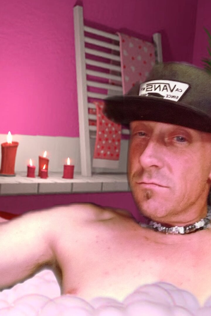 brandonpatteson – Offline XXX chat