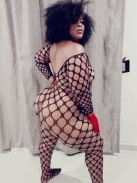 Elonelo's webcam live show