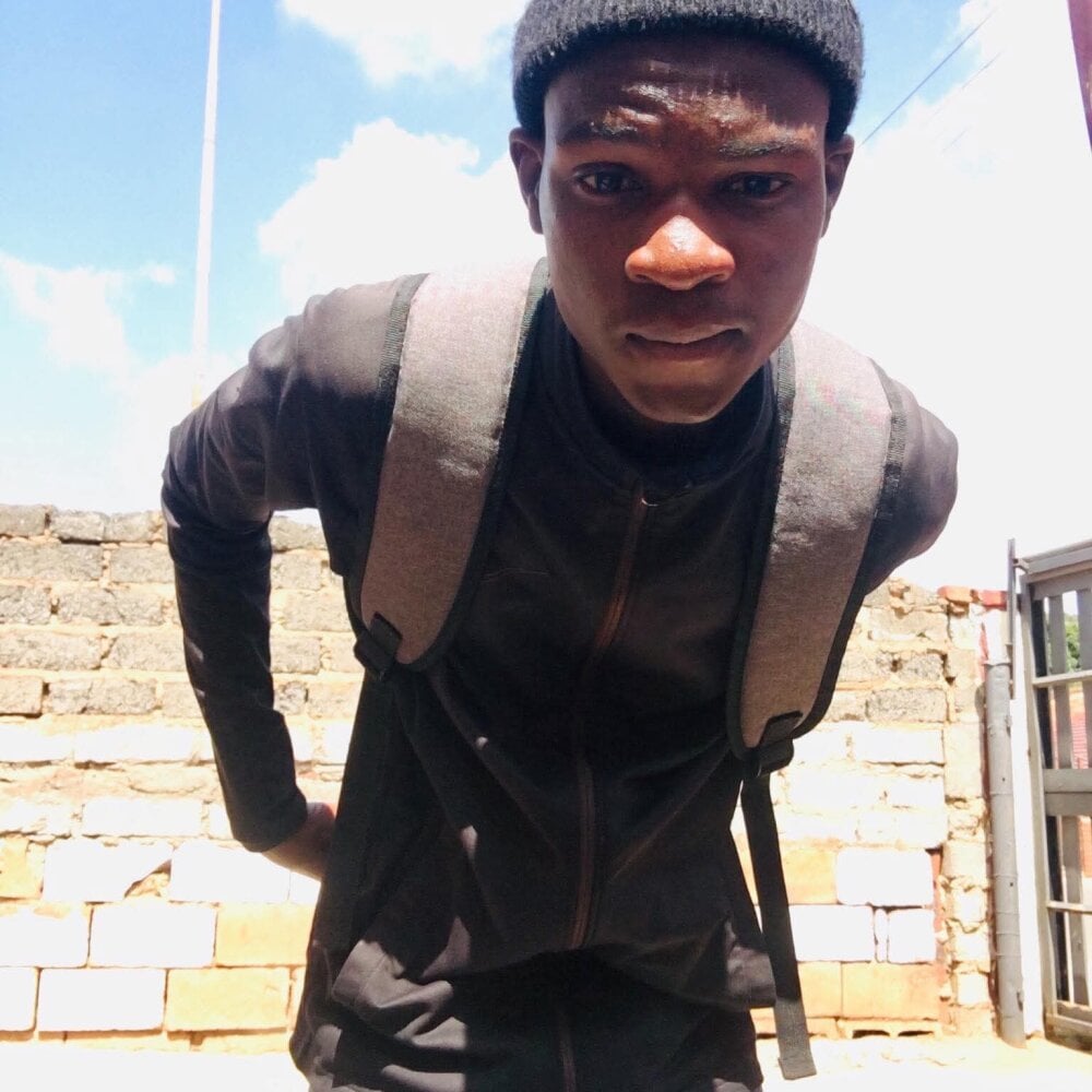 fakuface from stripchat