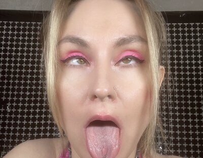 Kelly_copperfield - Stripchat Lovense Blowjob Cam2cam Girl 