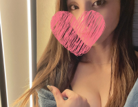 elena_chan's Offline Chat Room