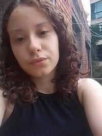 dienir Webcam Model Profile