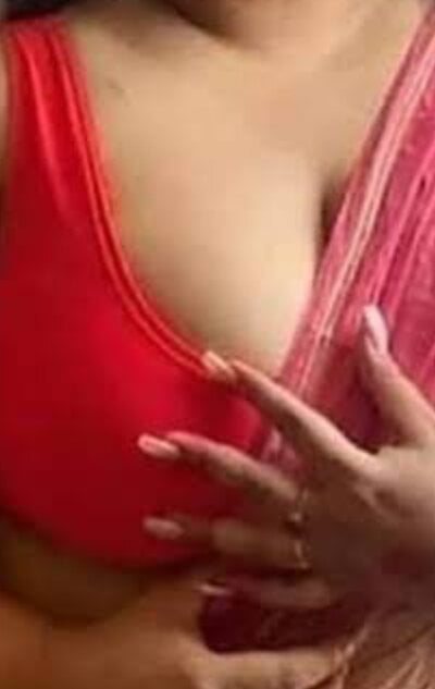 Live Sex Chat with Maniishalove on Private Show Fun