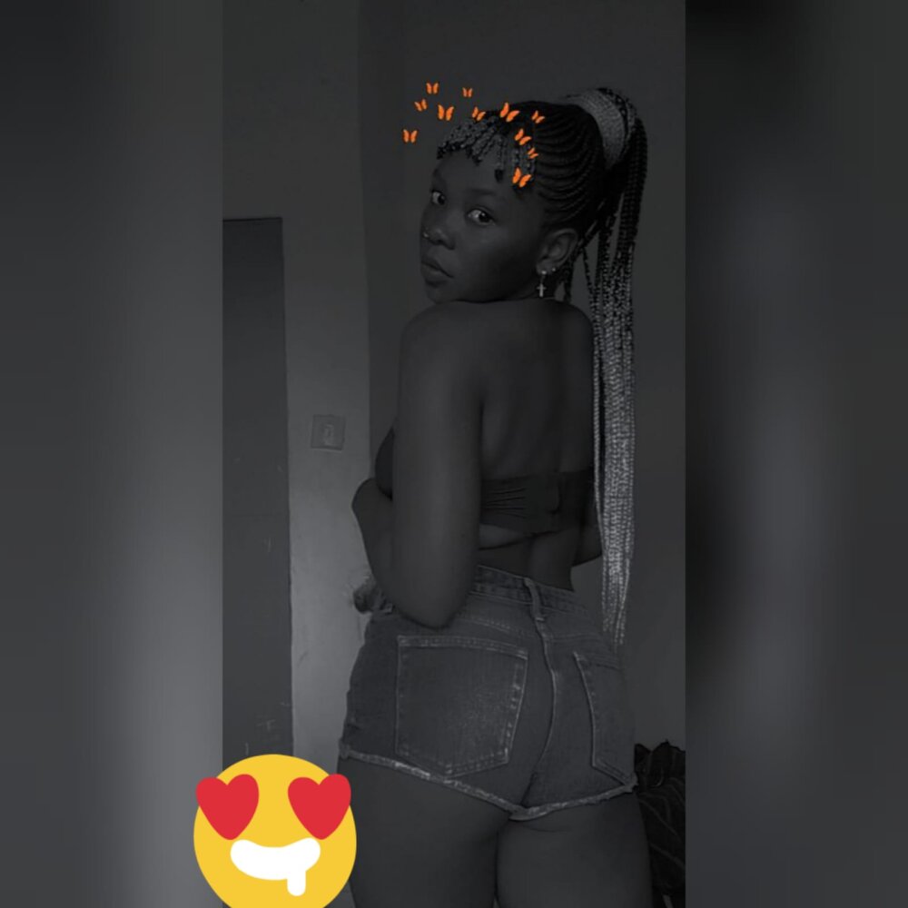 alexa_kira's Offline Chat Room