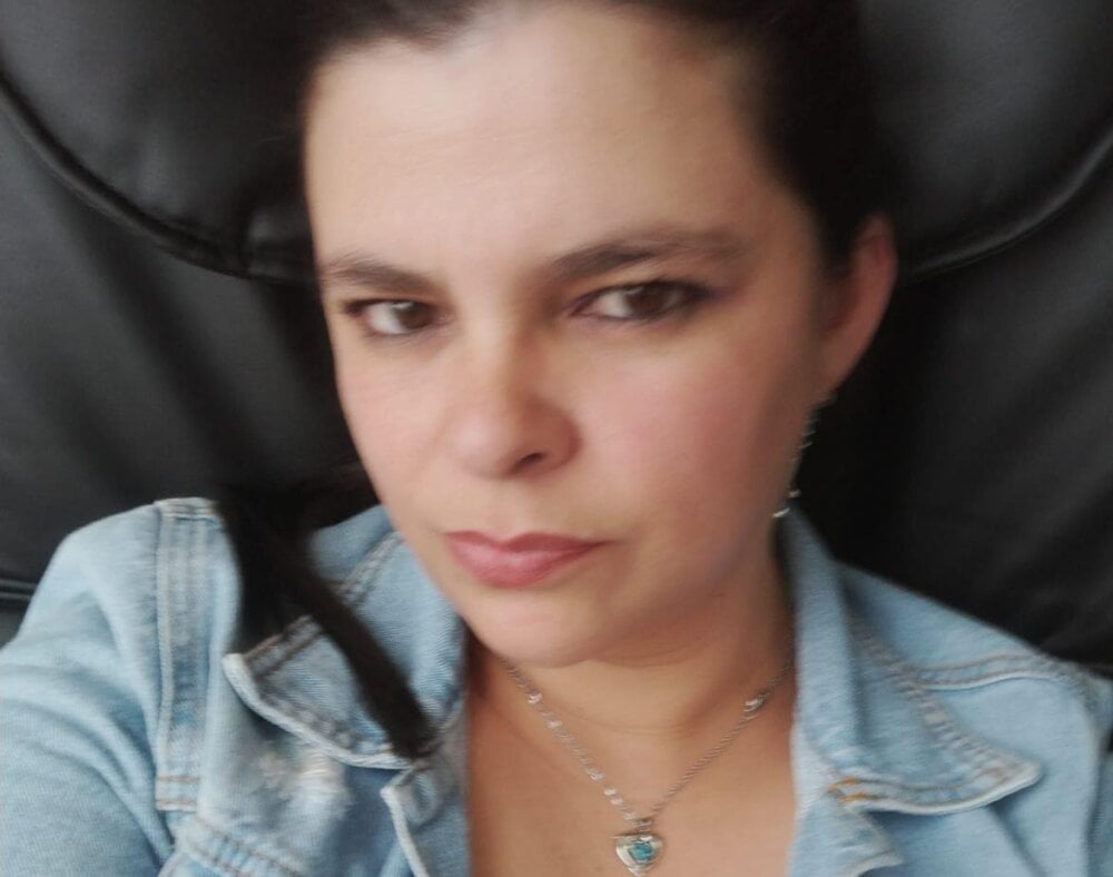 pornsexycams.com angesofia44 livesex profile in latin cams