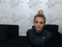 alison_shy's Offline Chat Room