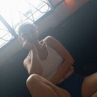 mary_eli's Offline Chat Room