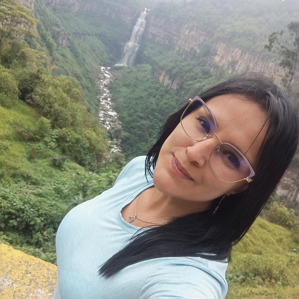 Naugthydoll profile