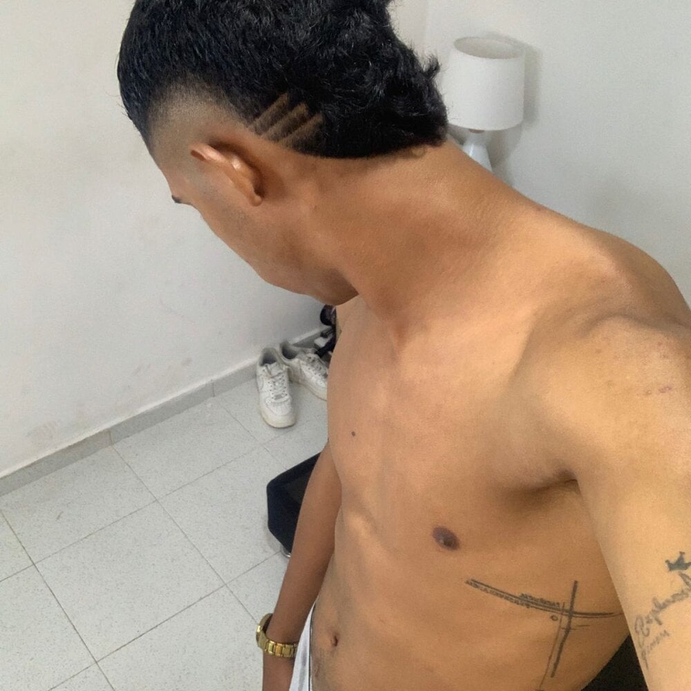 israel_master77 from stripchat