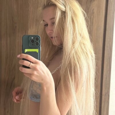 Milk_Bunny - twerk young