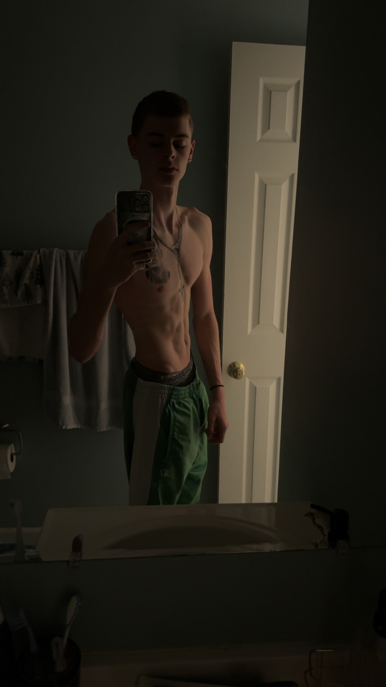 dickhead100