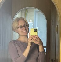 EleneFarman's Offline XXX Chat