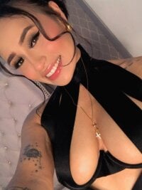 juliana-mancini's webcam live show